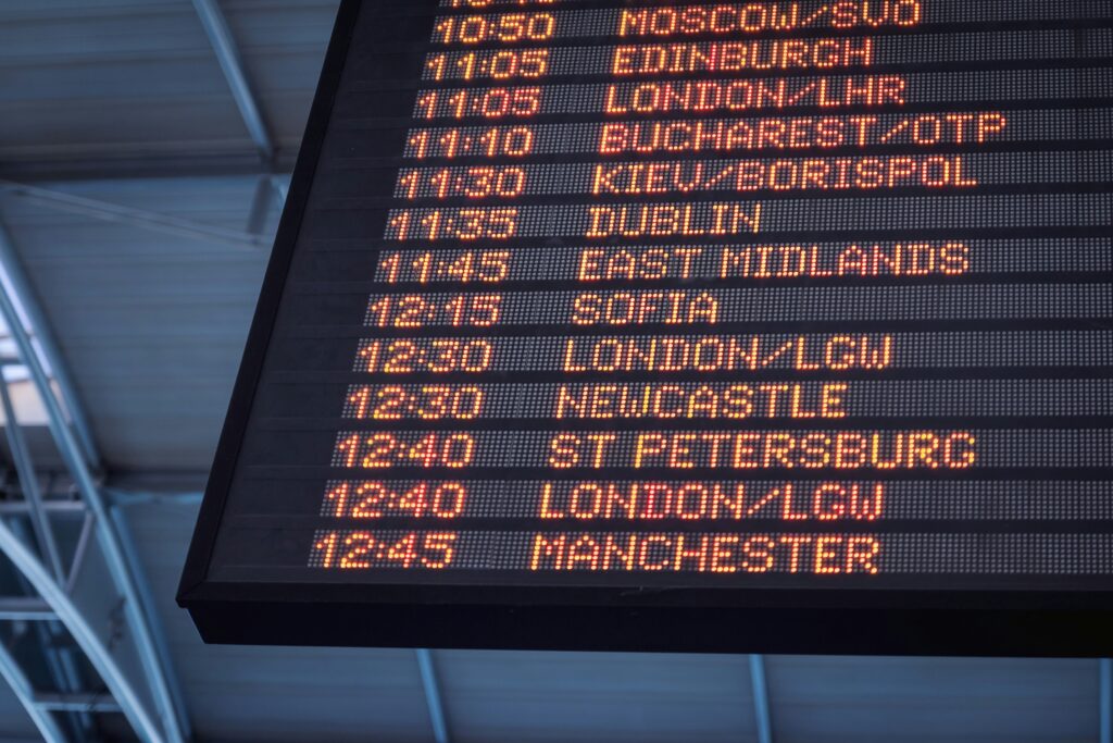 How Airlines Use Dynamic Ticket Pricing (And Why Your Fare Keeps Changing) Jeshoots Com 9qQTUYm4ss4 Unsplash 1024x683